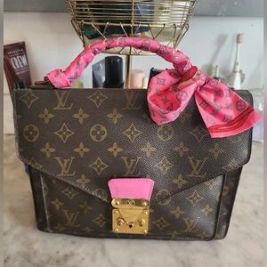 Louis Viutton Crossbody Pink